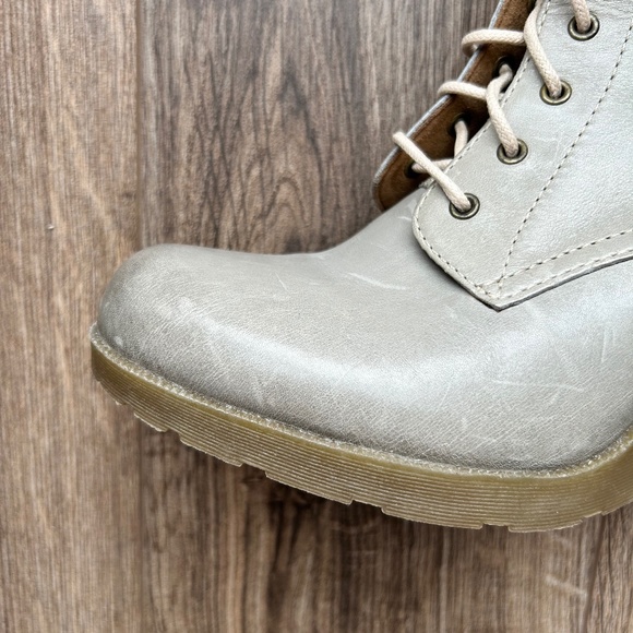Dr. Martens Marcie Grey Wedge Boots | 10 - Picture 4 of 15